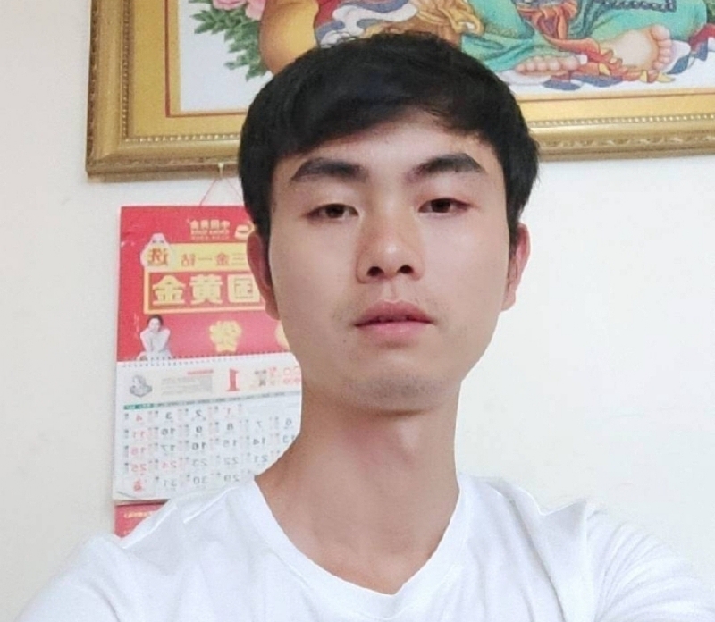 刘利的第一张照片--合肥闪婚服务中心